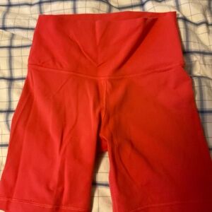 Aritzia yoga bottom